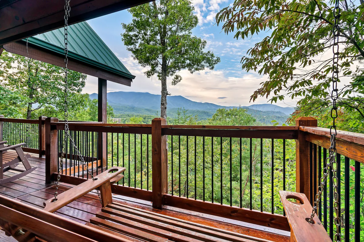 Main deck with rocking chairs and panoramic view