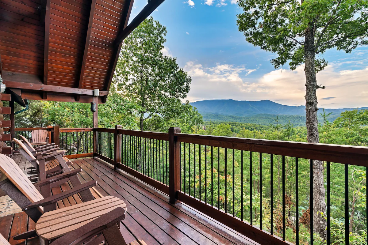 Deck seating overlooking the Smoky Mountain valley